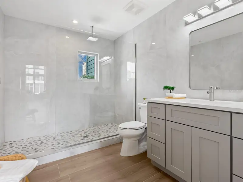 Furnished interior view inside a new home in , Sarasota (Image 16).