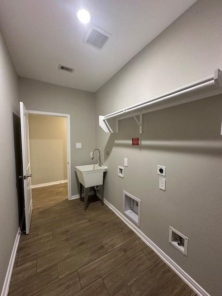 Spacious, unfurnished interior of a new home in , Huffman (Image 37). Spacious, unfurnished interior of a new home in , Huffman (Image 37).