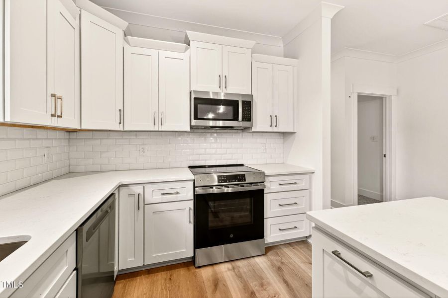 15-web-or-mls-DSC08878 15-web-or-mls-DSC08878