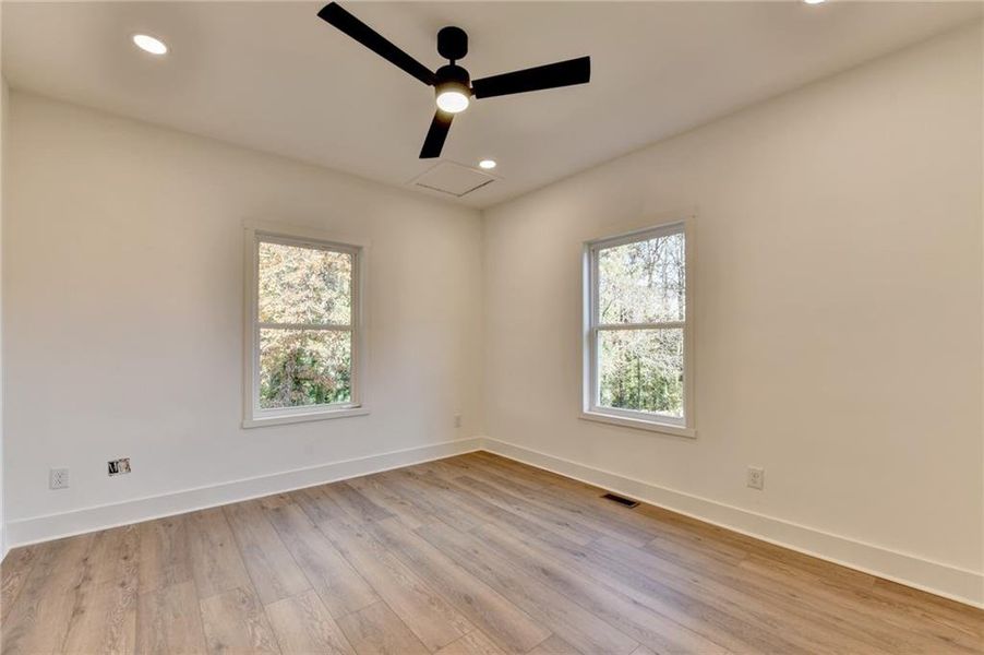 Spacious, unfurnished interior of a new home in , Sugar Hill (Image 40).