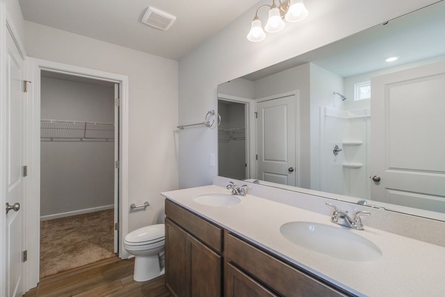 Furnished interior view inside a new home in Bluefield, Lexington (Image 11).
