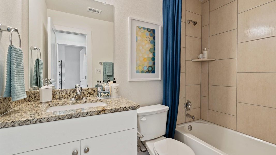 Furnished interior view inside a new home in Saddle Creek Twinhomes, Georgetown (Image 26). Furnished interior view inside a new home in Saddle Creek Twinhomes, Georgetown (Image 26).