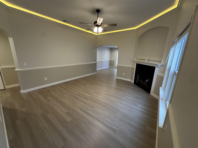 Spacious, unfurnished interior of a new home in Cleveland Meadows, Spartanburg (Image 6).