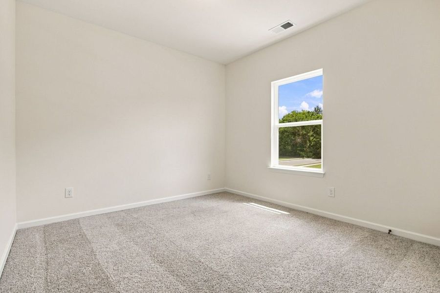 Spacious, unfurnished interior of a new home in Hampshire Hills, Columbia (Image 36).