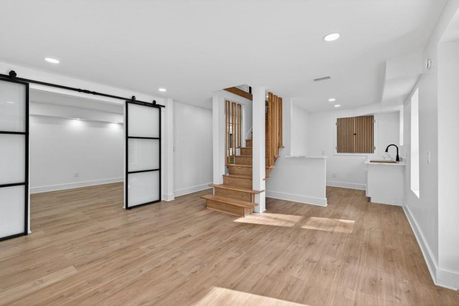 Spacious, unfurnished interior of a new home in , Norcross (Image 67).