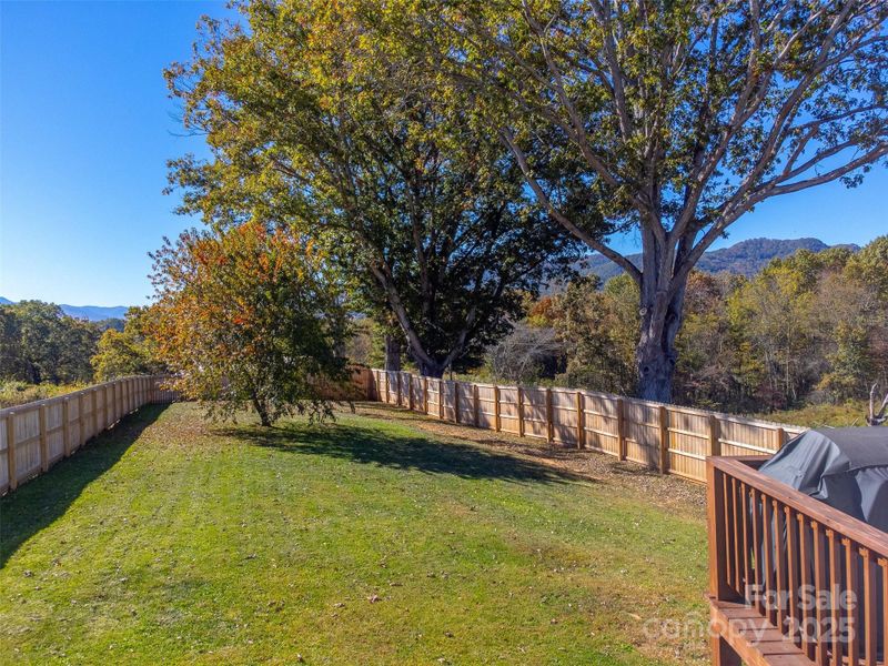 Natural landscape and outdoor views near in Canton (Image 30). Natural landscape and outdoor views near in Canton (Image 30).