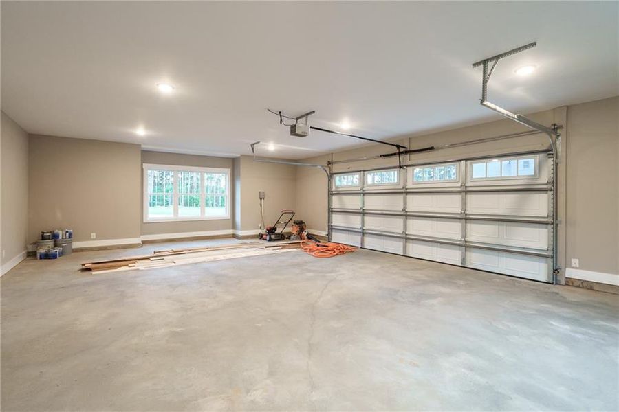 Spacious, unfurnished interior of a new home in , Social Circle (Image 38).