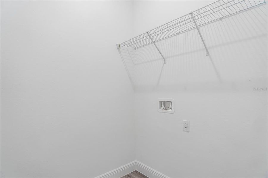 Spacious, unfurnished interior of a new home in , Dunnellon (Image 41).