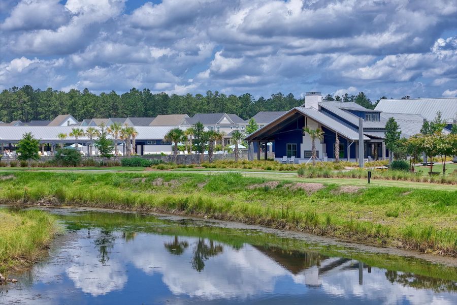Community amenities in Nexton - Midtown, Summerville (Image 24).