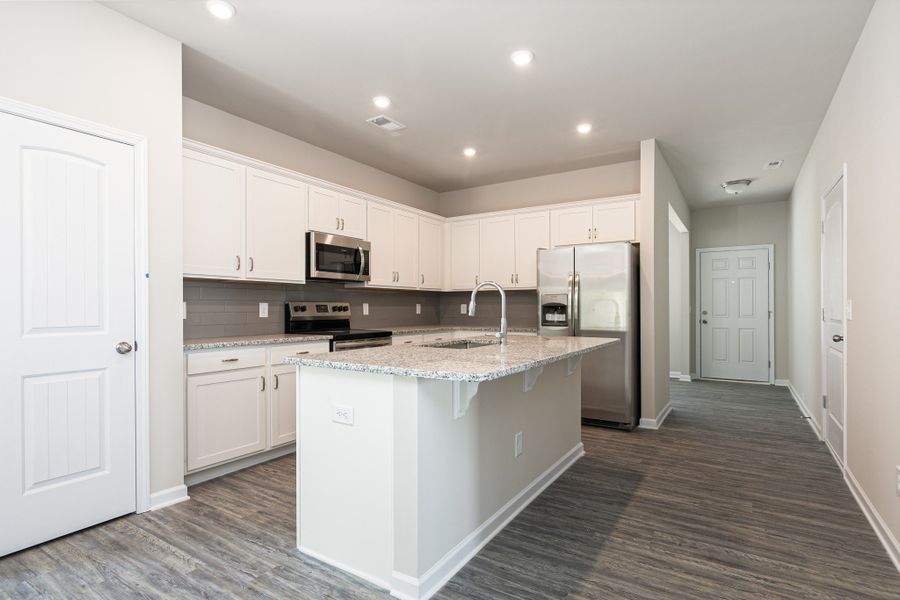 Furnished interior view inside a new home in Cantigny Park, Clarksville (Image 10).