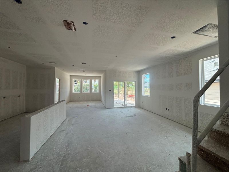 Spacious, unfurnished interior of a new home in Covered Bridge, Hutto (Image 11). Spacious, unfurnished interior of a new home in Covered Bridge, Hutto (Image 11).
