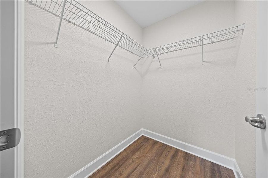 Spacious, unfurnished interior of a new home in , Summerfield (Image 19).