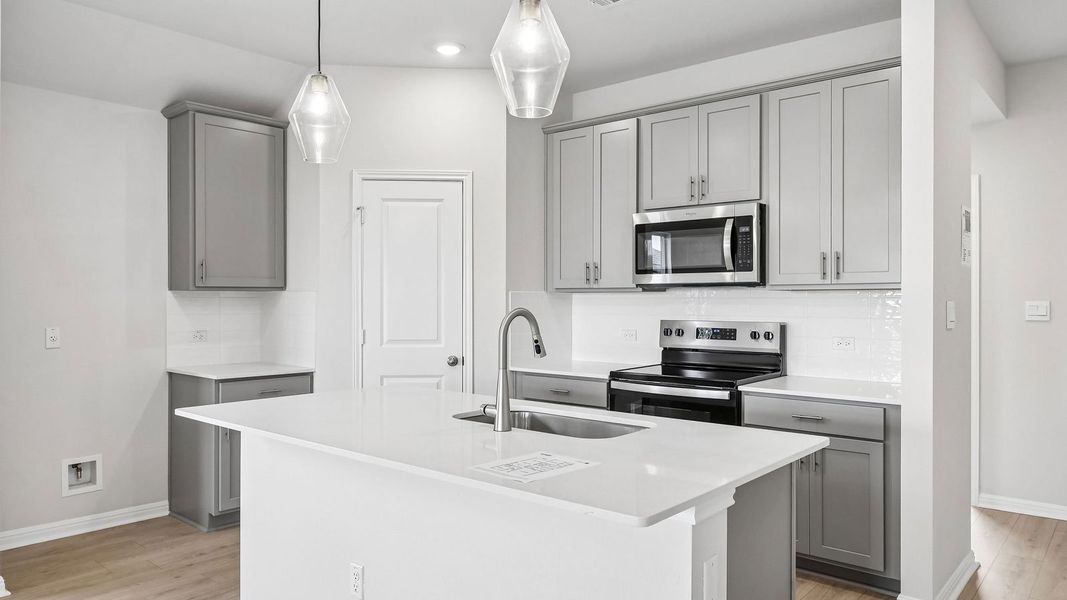 Furnished interior view inside a new home in Thunder Rock, Marble Falls (Image 6).