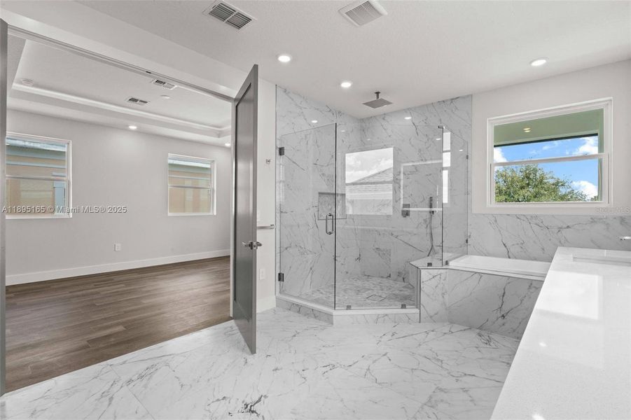 Furnished interior view inside a new home in Reunion Resort, Reunion (Image 30).