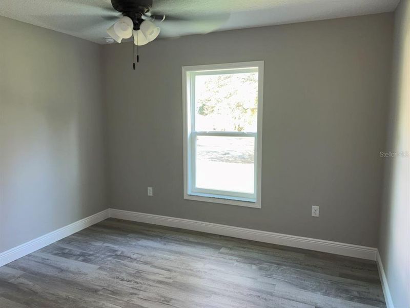Spacious, unfurnished interior of a new home in , Dunnellon (Image 13).