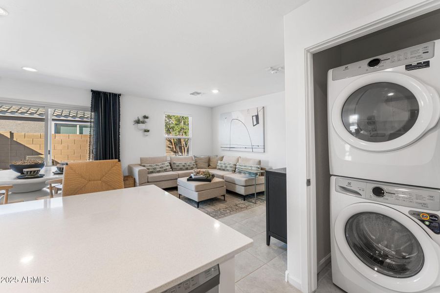 14-web-or-mls-DSC01062 14-web-or-mls-DSC01062