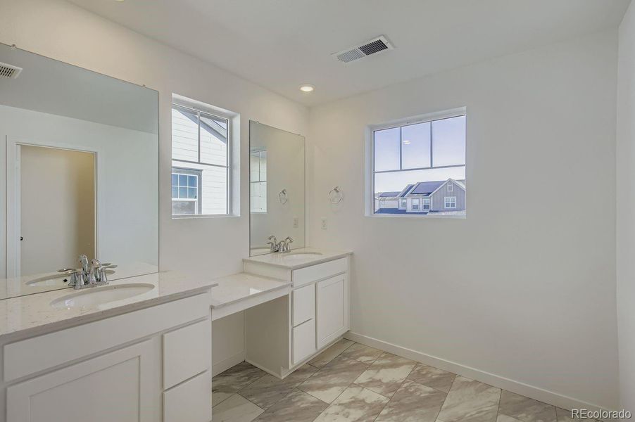 Furnished interior view inside a new home in Ledge Rock: The Monarch Collection, Johnstown (Image 6).