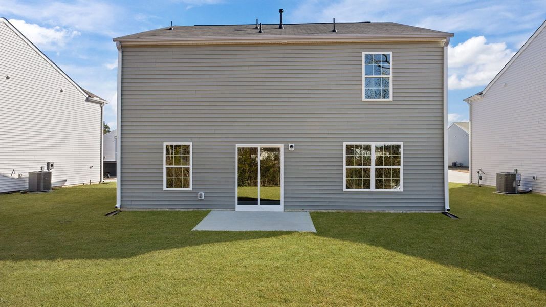 Exterior details and patio area of a home in Madeline Farm, New Bern (Image 22).