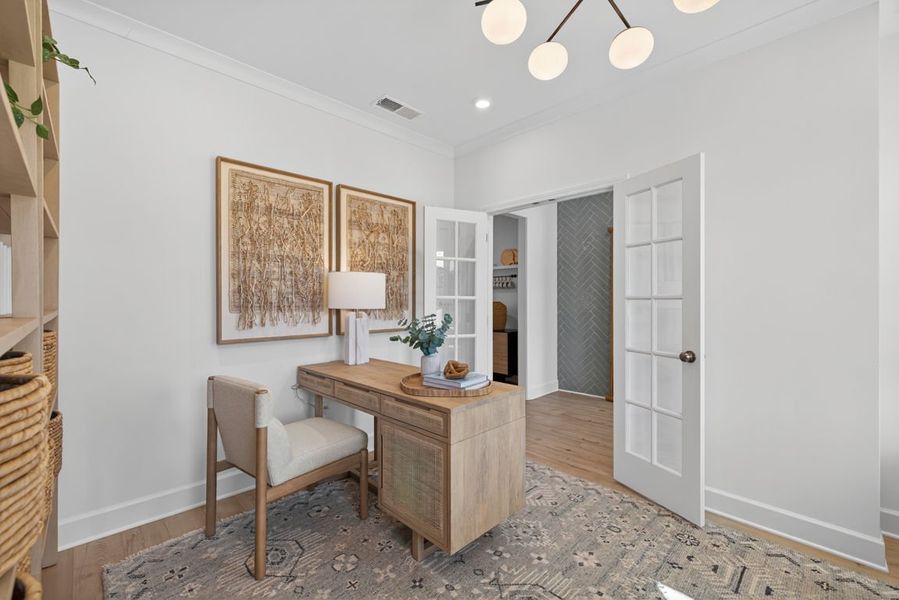 Representative furnished interior of a home built from the Hampton by Pulte Homes in Watermist at Mirror Lake, Villa Rica (Image 41).