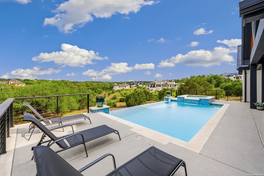 Community amenities in , New Braunfels (Image 36).