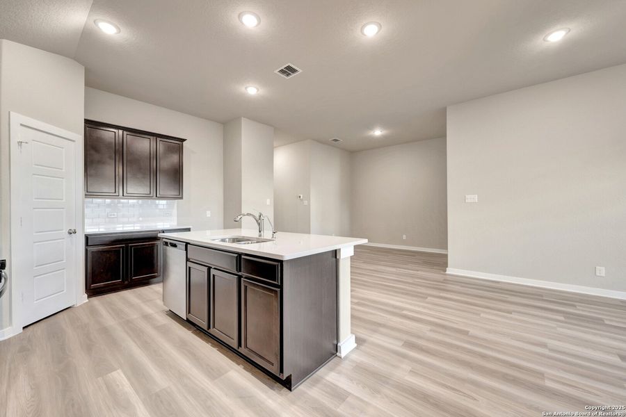 Furnished interior view inside a new home in Winding Brook, San Antonio (Image 5). Furnished interior view inside a new home in Winding Brook, San Antonio (Image 5).