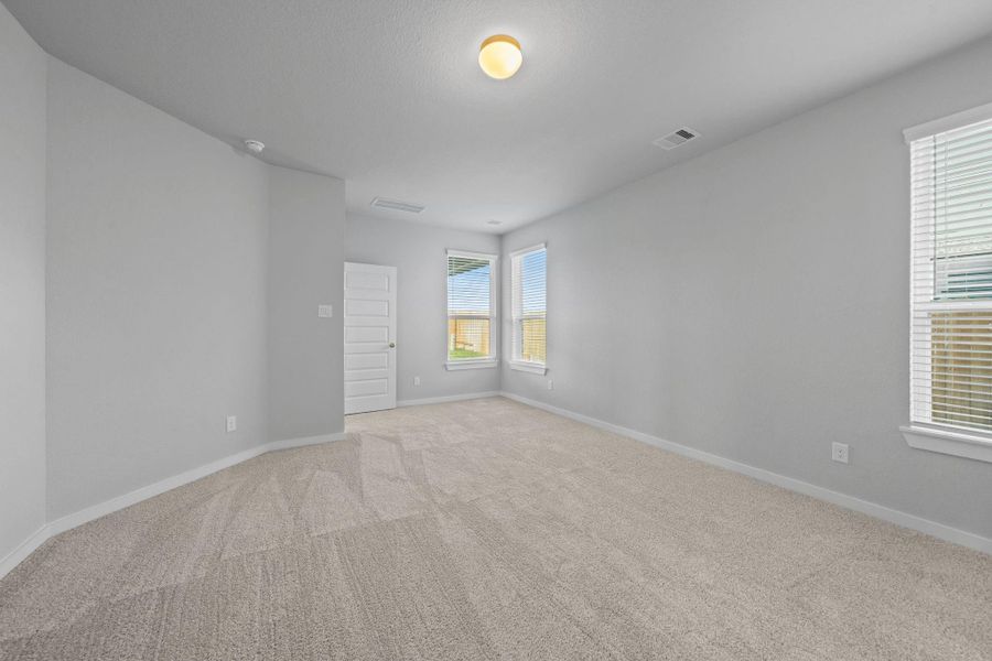 Spacious, unfurnished interior of a new home in Beacon Hill, Waller (Image 17). Spacious, unfurnished interior of a new home in Beacon Hill, Waller (Image 17).