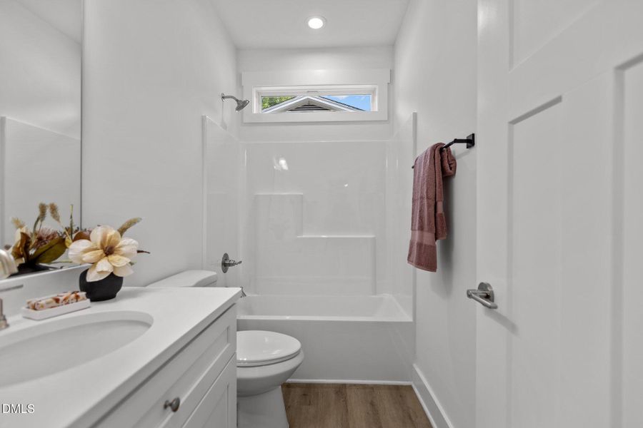 Copy of Copy of 28-web-or-mls-2N6A1533 Copy of Copy of 28-web-or-mls-2N6A1533