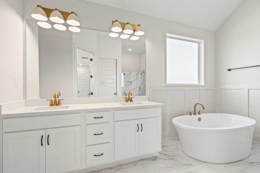 Furnished interior view inside a new home in White Oak, Arlington (Image 10).