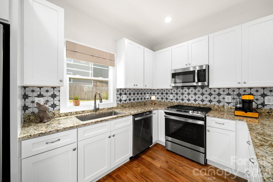 Furnished interior view inside a new home in , Asheville (Image 31). Furnished interior view inside a new home in , Asheville (Image 31).