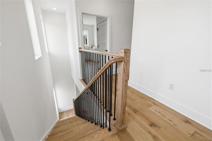 Spacious, unfurnished interior of a new home in , Tampa (Image 21).