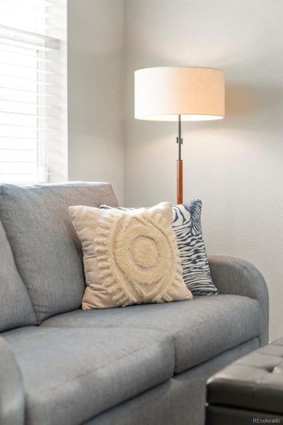 Furnished interior view inside a new home in Murphy Creek, Aurora (Image 14).