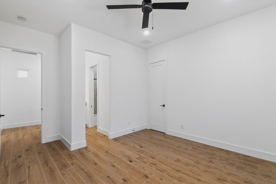 Spacious, unfurnished interior of a new home in , Splendora (Image 40).