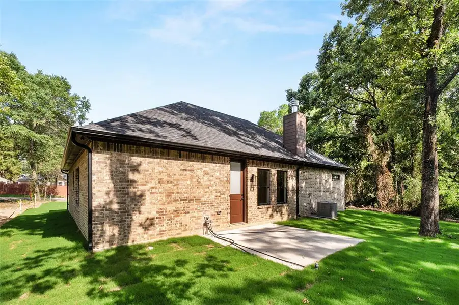 Image 32 of a home in .