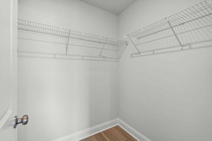 Spacious, unfurnished interior of a new home in Lakeside Townes at Riverlights, Wilmington (Image 14).
