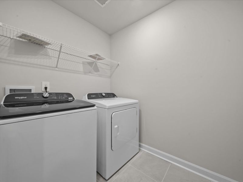 Close-up of interior finishes inside a home in Vickery Station, Woodruff (Image 8).