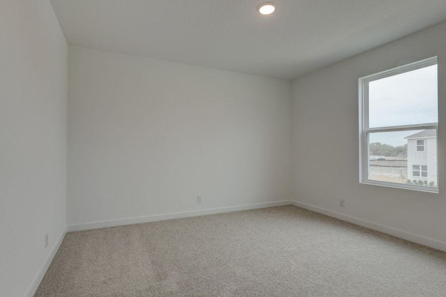 Representative unfurnished interior of a home built from the Alexis by Ashton Woods in Nopal Valley, San Antonio (Image 21).