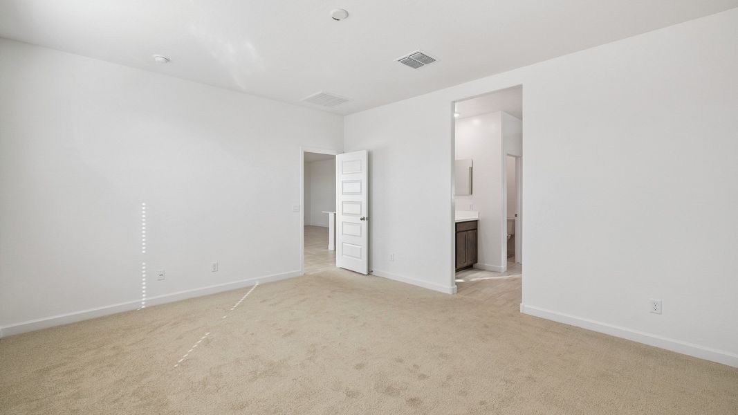 Spacious, unfurnished interior of a new home in Desert Moon Estates, Buckeye (Image 13).