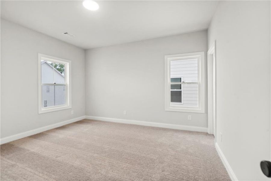 Spacious, unfurnished interior of a new home in Palisades Single Family, Cumming (Image 18).