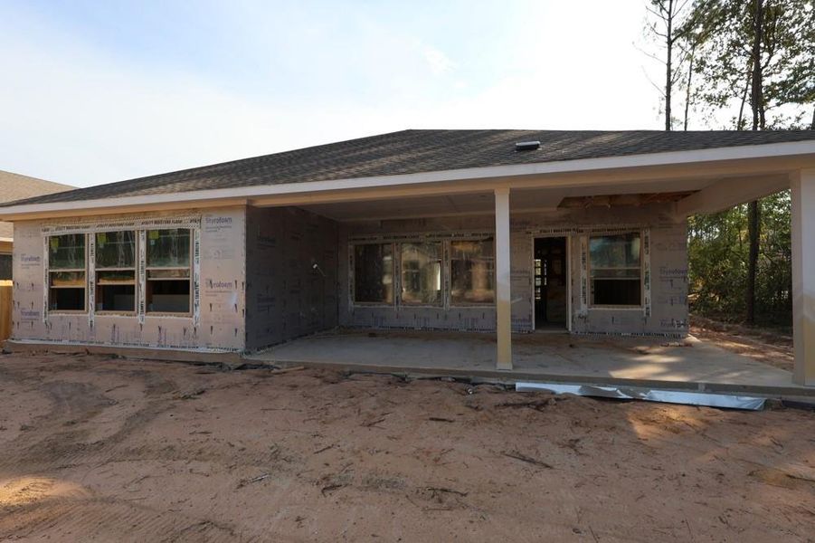 Front exterior of a new home in ARTAVIA 65' Homesites, Conroe, TX, highlighting curb appeal (Image 2). Front exterior of a new home in ARTAVIA 65' Homesites, Conroe, TX, highlighting curb appeal (Image 2).