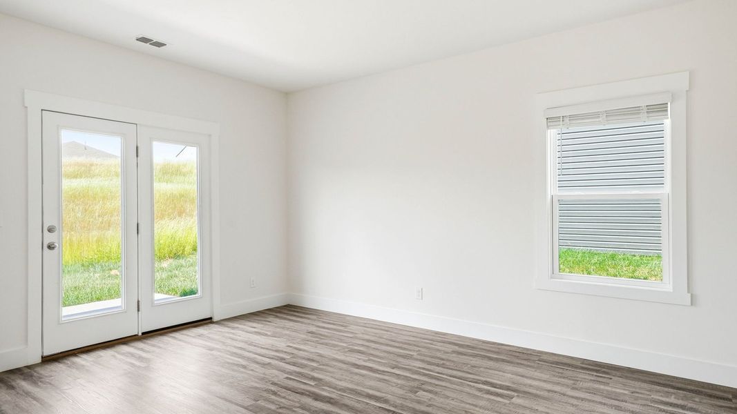 Spacious, unfurnished interior of a new home in Fieldcrest Acres, Blountville (Image 13). Spacious, unfurnished interior of a new home in Fieldcrest Acres, Blountville (Image 13).