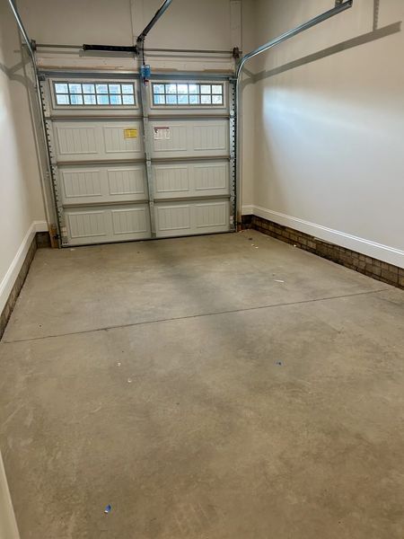 Spacious, unfurnished interior of a new home in Trellises, High Point (Image 17).