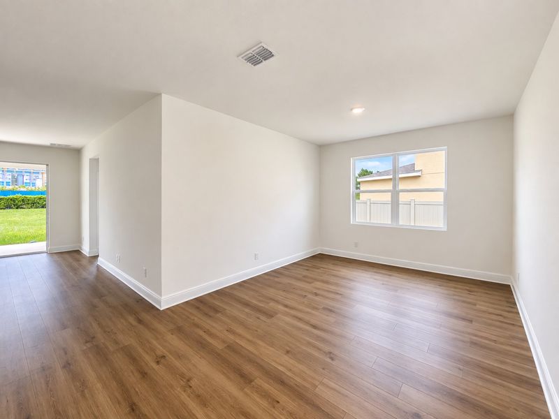 Spacious, unfurnished interior of a new home in Park View at the Hills, Minneola (Image 7). Spacious, unfurnished interior of a new home in Park View at the Hills, Minneola (Image 7).