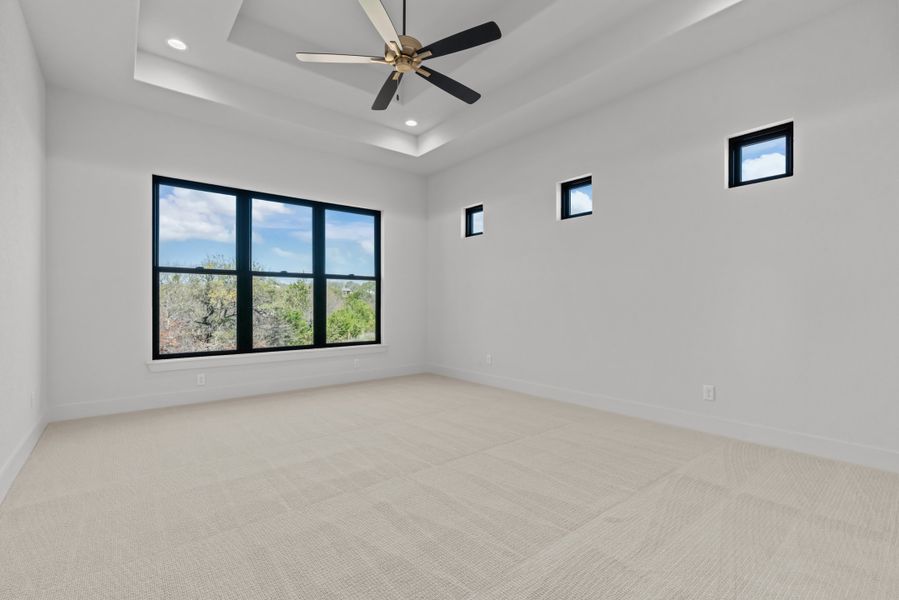 Spacious, unfurnished interior of a new home in Eagles Bluff, Hudson Oaks (Image 38). Spacious, unfurnished interior of a new home in Eagles Bluff, Hudson Oaks (Image 38).