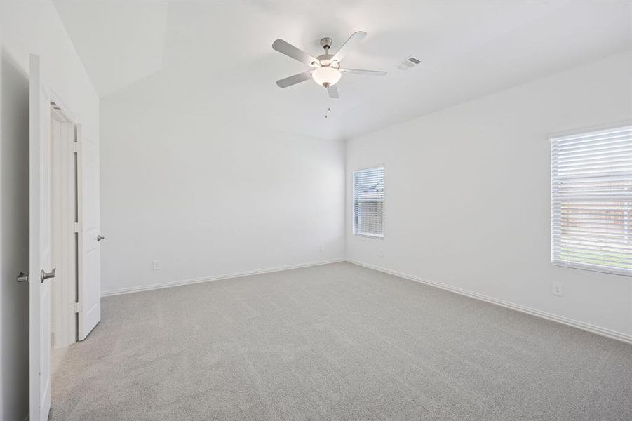 Photo is not of the actual home, but is an inspirational photo of builder’s model home and may depict options, furnishings, and/or decorator features that are not included. Photo is not of the actual home, but is an inspirational photo of builder’s model home and may depict options, furnishings, and/or decorator features that are not included.