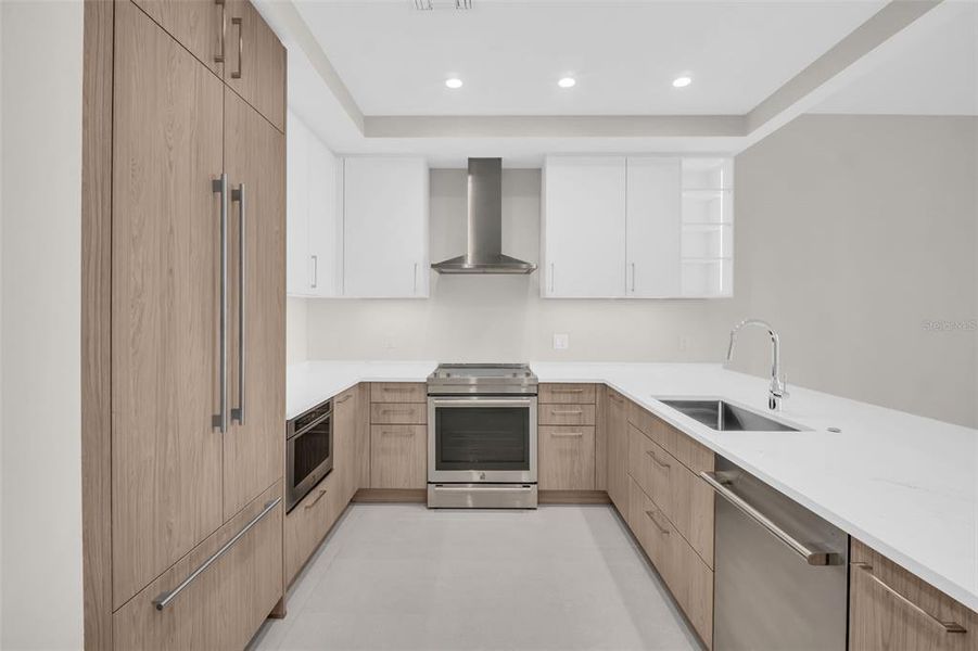 Furnished interior view inside a new home in , St. Petersburg (Image 51).