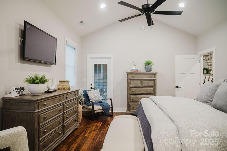 Furnished interior view inside a new home in , Hendersonville (Image 19). Furnished interior view inside a new home in , Hendersonville (Image 19).