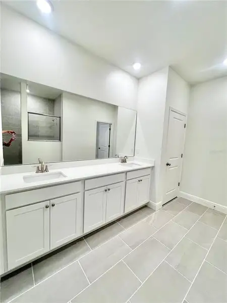 Furnished interior view inside a new home in Palm Coast, Palm Coast (Image 10).