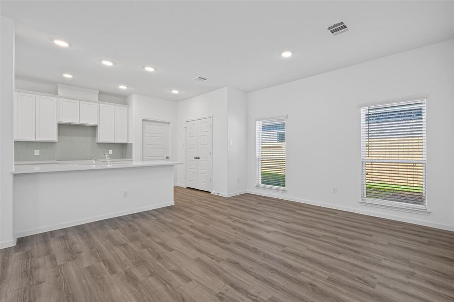 Spacious, unfurnished interior of a new home in Enclave at Willis, Willis (Image 44).