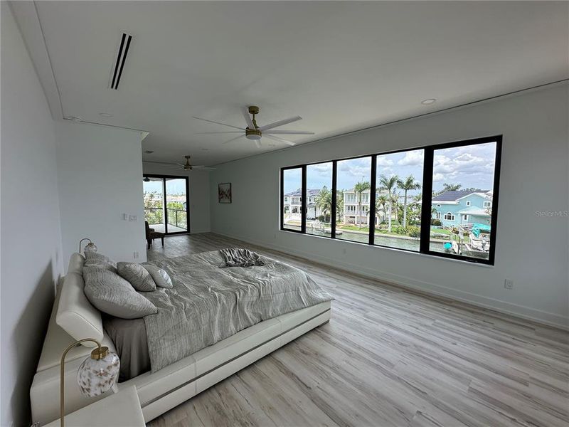 Furnished interior view inside a new home in , St. Petersburg (Image 7).