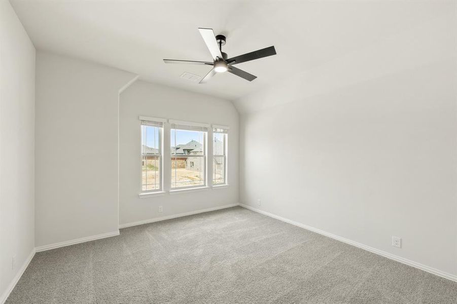 Spacious, unfurnished interior of a new home in Homestead at Daniel Farms Phase 2, DeSoto (Image 35). Spacious, unfurnished interior of a new home in Homestead at Daniel Farms Phase 2, DeSoto (Image 35).